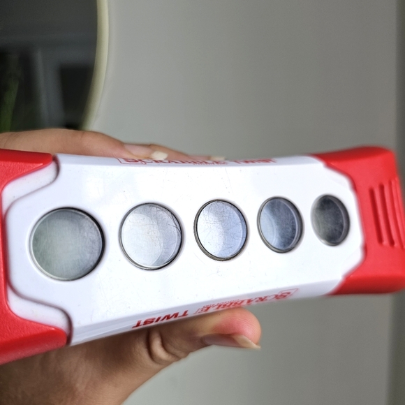 Hasbro 2014 SCRABBLE TWIST Crossword Pass & Play Word Game Tested Working - Picture 8 of 11